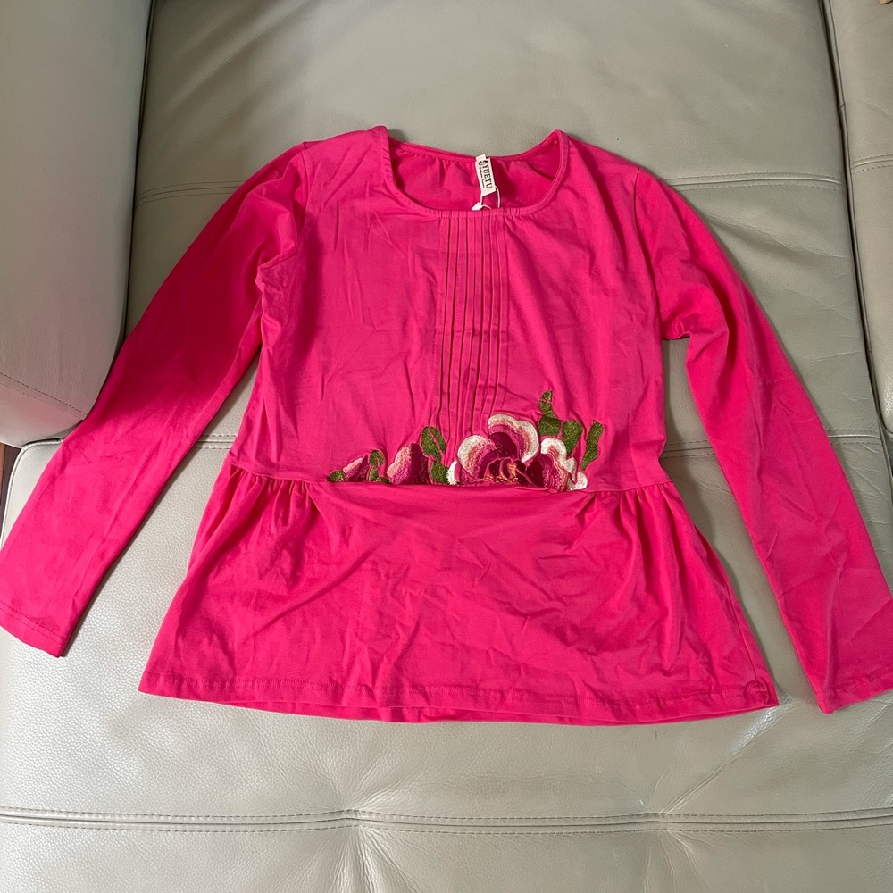 Brand new cute pink top